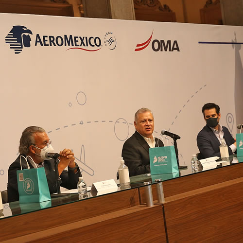 Aeroméxico estará operando más de 20 vuelos semanales desde la Ciudad de México, Monterrey y Guadalajara a la capital española, lo que representa más de 13,300 asientos semanales equivalente a un incremento del 43% en la oferta de la aerolínea entre México y España.