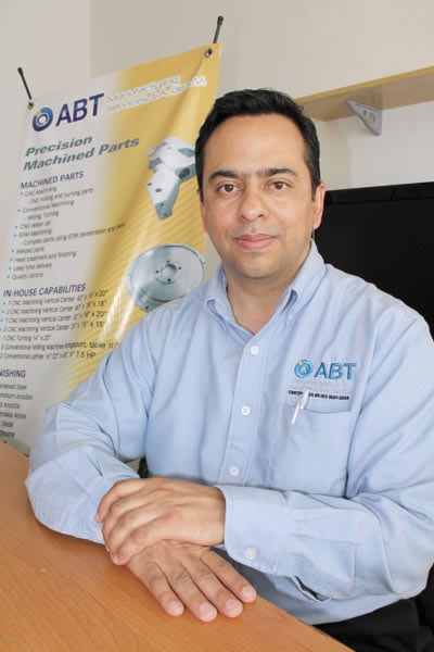 ›› Alfredo Baez, Coordinador General de ABT Manufacturing.