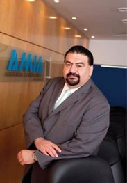 Eduardo Solis,  Presidente Ejecutivo de la Asociación Mexicana de la Industria Automotriz (AMIA).