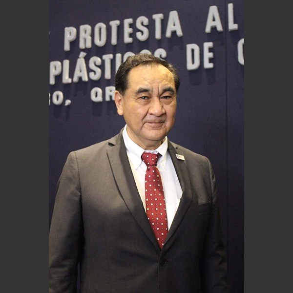 Venancio Pérez Gómez, Clúster del Plástico en Querétaro.