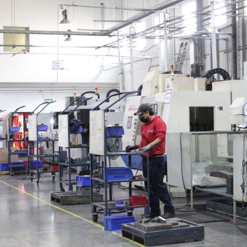 ABT Manufacturing Services trabaja al 70% de su capacidad, por lo que todavía pueden seguir atendiendo las necesidades de piezas maquinadas de la industria.