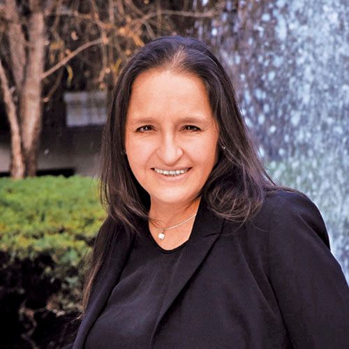 Claudia Esteves, directora de la Asociación Mexicana de Parques Industriales Privados (AMPIP).