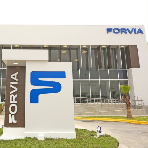 En el primer trimestre de este año, Forvia inauguró su campus en el Parque Nexxus, en Apodaca, Nuevo León, dedicado a tecnologías pioneras de movilidad, con más de 33,500 metros cuadrados.