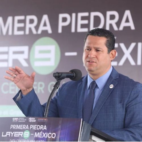 El gobernador Diego Sinhue Rodríguez dijo que este espacio de almacenamiento coloca a Guanajuato como el epicentro en el mapa de la administración de datos en Latinoamérica y que funcionará con energías renovables.