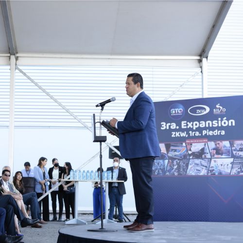Con esta expansión, ZKW México estará fabricando faros delanteros y lámparas de barra central para vehículos eléctricos y SUVs.
