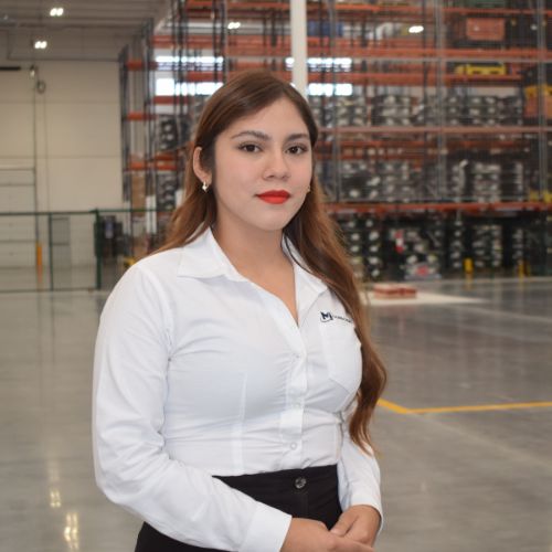 Yareli Briones, coordinadora de recursos humanos en Markdom.