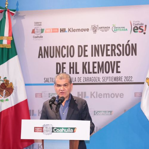 En el evento de arranque de obras estuvo el Gobernador, Miguel Ángel Riquelme Solís, junto a directivos de la empresa.