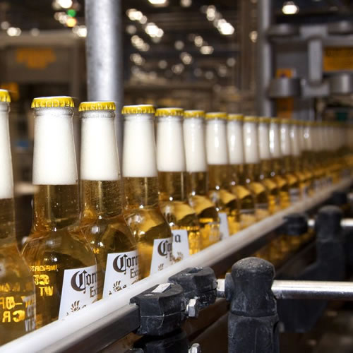 La producción de cervezas mexicanas que se exportan a Estados Unidos ha generado hasta el 80 por ciento del crecimiento del sector en ese país, esto durante el tercer trimestre del año fiscal.