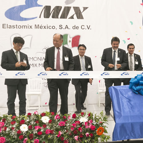 Autoridades correspondientes realizaron inauguración de la compañía Elastomix, en el parque industrial Marabis Castro del Río.