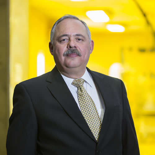 Gregorio Garza, facility manager de Caterpillar Torreón.