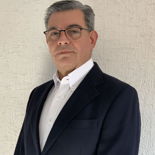 Roberto Montes de Oca, Ingeniero de Lubricación para Distribuidores de ExxonMobil México.