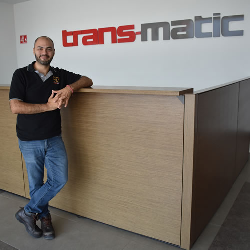 Alfredo Garza, coordinador de materiales para Trans-matic.