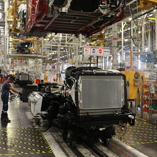 Los modelos Nuevo Cascadia y Cascadia son producidos desde la Planta de Saltillo.