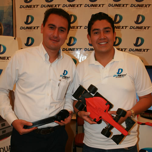 Fundadores de Dunext:  Esteban Silva y su socio Marco Antonio.