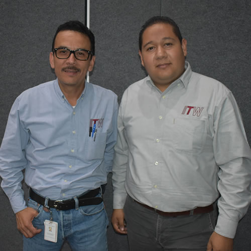 Guadalupe Garza, Tool Shop Manager y Adrián Badillo, Tool Shop Administrator para ITW Automotive México.