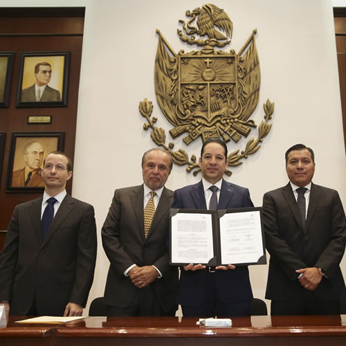 Firma del acuerdo de entendimiento entre el gobierno de Querétaro y Don Diego Inmobiliaria del Norte.