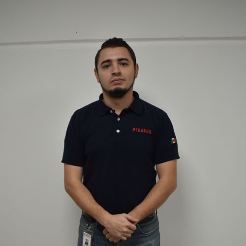 Humberto Compeán, gerente de administración y ventas en Pegasus Auto Parts Monterrey, quien busca nuevos proveedores locales.
