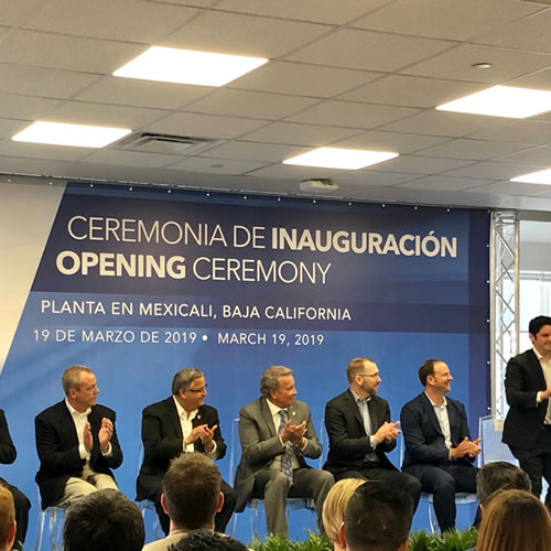 Inauguración de la empresa en Baja California.