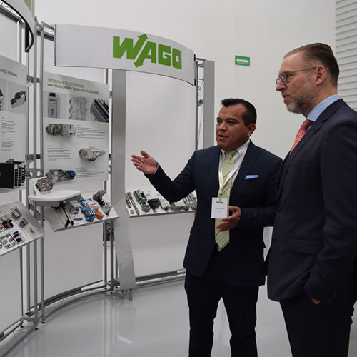 Momento de la inauguración de las nuevas oficinas de Wago México.