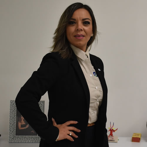 Lourdes Cobos, Ser directora de operaciones de México para Yanfeng Interiors.