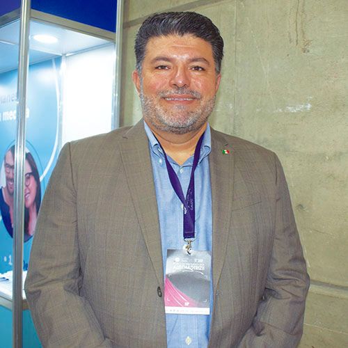 Carlos Talamantes, director general de Witzenmann México, comentó que la empresa fomenta la localización de materiales en el país.