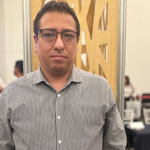 Edgar Acevo, coordinador de compras de Cebi México