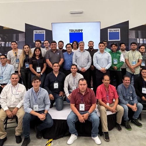 En la presentación de las innovaciones en tecnología láser, enfocadas en movilidad eléctrica y manufactura avanzada, acudieron representantes de diversas empresas.