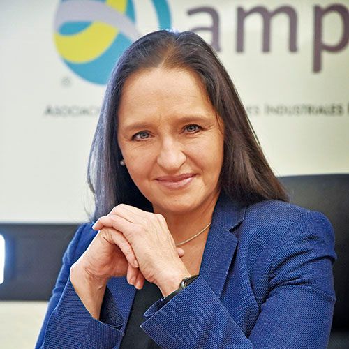 Claudia Esteves, directora general de la Asociación Mexicana de Parques Industriales Privados (AMPIP).