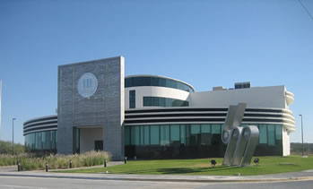 El Centro de Innovación en Diseño de Empaque ABRE está ubicado en el PIIT en Nuevo León.