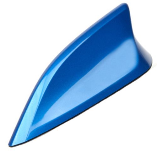 Una de las antenas que produce HARADA es en forma de aleta de tiburón y se conocen con el nombre comercial de LPA (antena de perfil bajo).