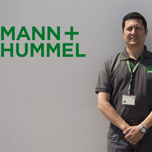Israel Ortiz, gerente de Compras de Mann Hummel.