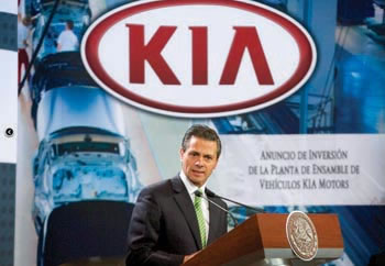 ›› Anuncia Enrique Peña Nieto inversión de armadora.