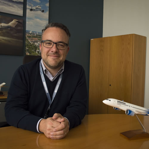 Director de Recursos Humanos de Bombardier.