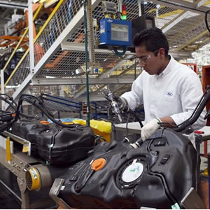 Sector manufacturero automotriz continúa siendo la principal actividad industrial en SLP