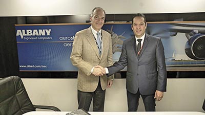 Francisco Domínguez, Gobernador de Querétaro, durante una reunión con directivos de Albany.