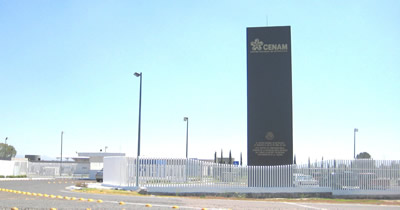 ›› Instalaciones del CENAM en México.