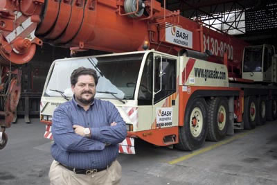 ›› Bernabé Cortez , Presidente del Clúster de Transporte y Logística de Nuevo León.