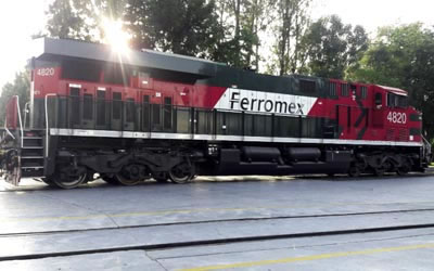 ›› Ferromex es la empresa con mayor participación en la transportación por tren con el 65 por ciento.