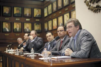 ›› Fernando Fernández Ortiz, Presidente de la Comisión de Energía de la Coparmex.