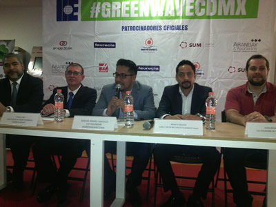 ›› Representantes de Faurecia, HAAS, Aranday& Asociados, Startup México e Hidrones encabezaron la conferencia del  primer foro oficial GreenWaveCDMX 2016, mismos que patrocinarán el evento.
