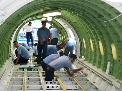 ›› Destaca Querétaro por su sector aeroespacial.