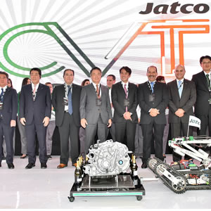 Jatco México celebra 10 millones de transmisiones CVT .