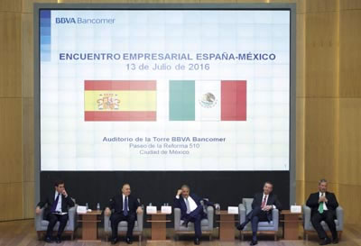 ›› La reunión tuvo como objetivo principal, el presentar las posibilidades de financiación de los proyectos en México.