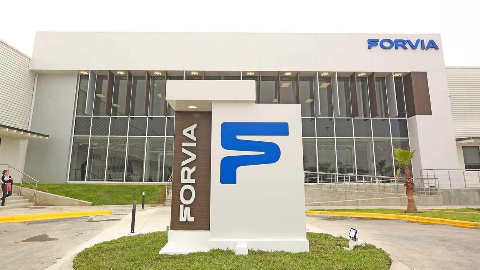 Forvia reubicará producción de USA a Nuevo León